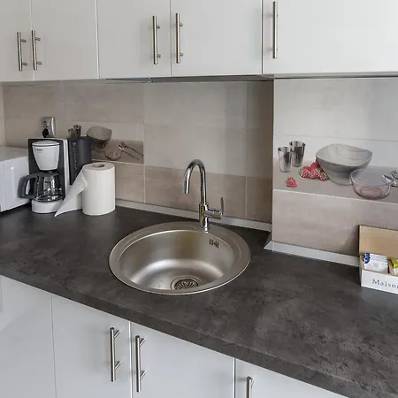 Lux Park Lake Apartment